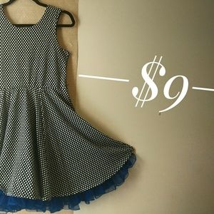 💥PRICE DROP💥 Knitworks Polkadot Dress 👗